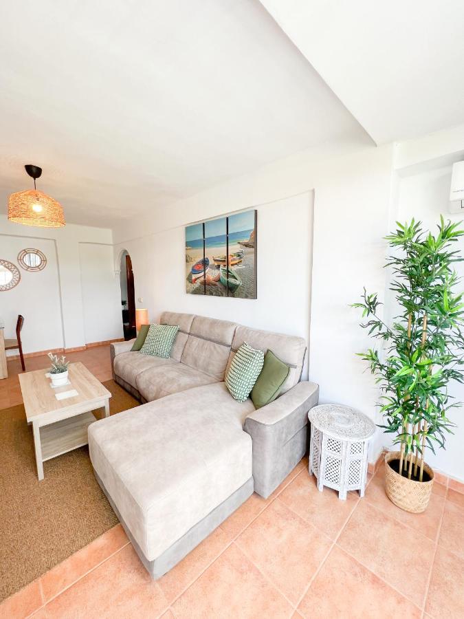 Spacious Apartment In The Center Of Torremolinos Esterno foto