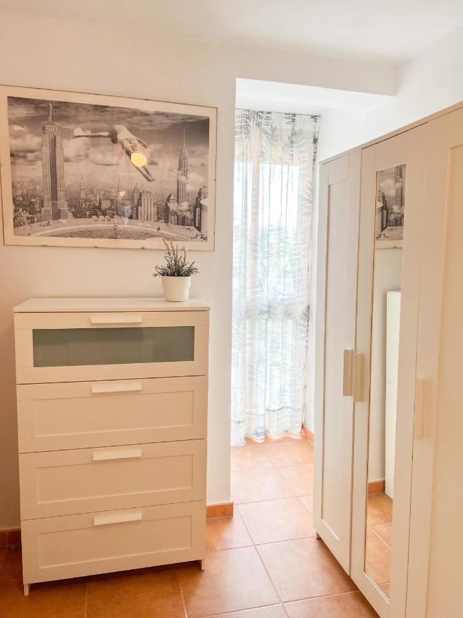 Spacious Apartment In The Center Of Torremolinos Esterno foto